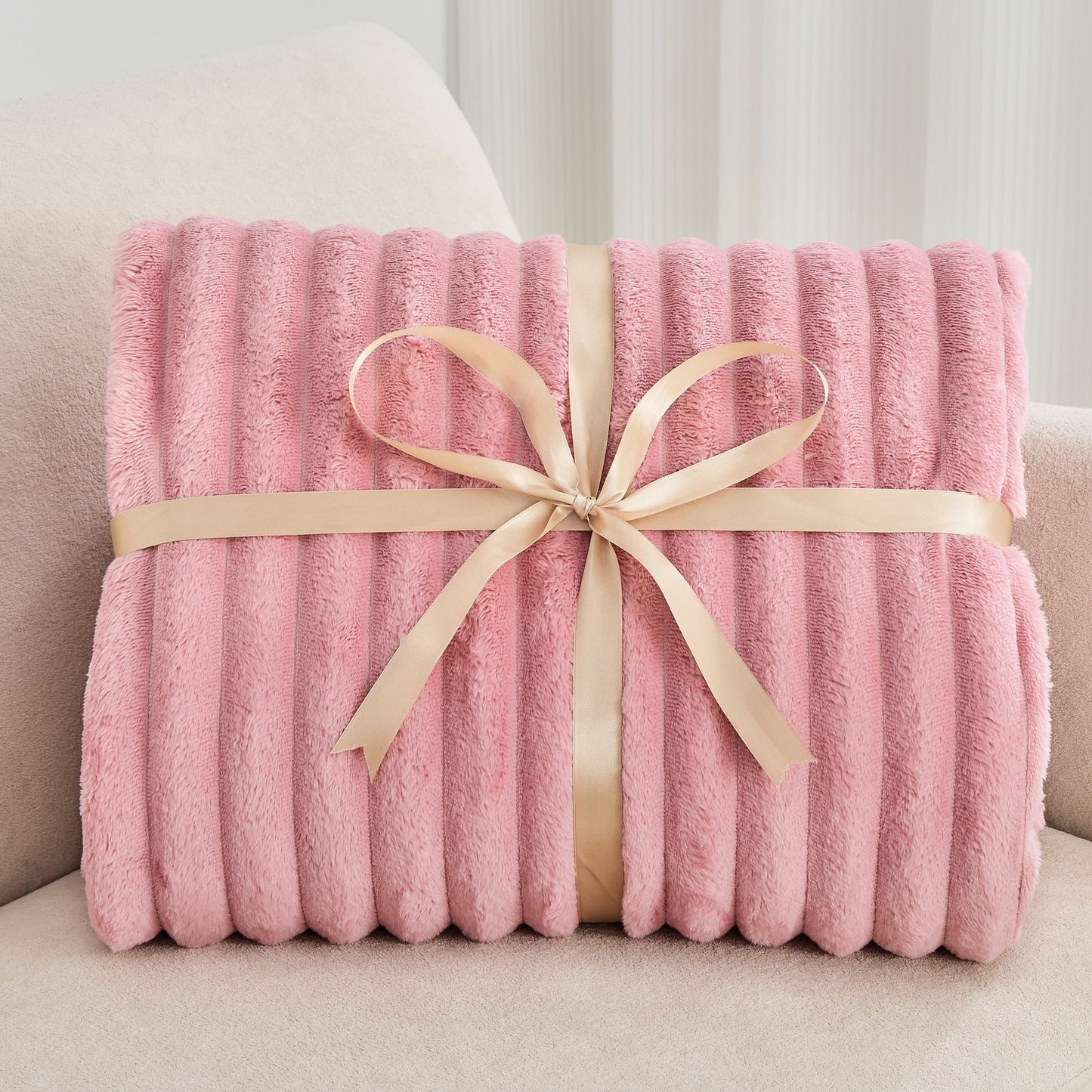 Sfrcord® 🔥Popular soft plush nap blanket